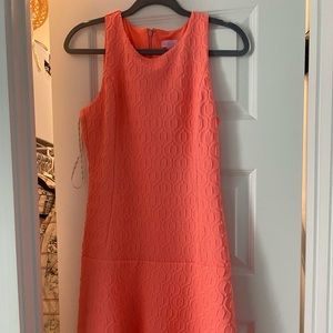 Gently loved Lilly Pulitzer dress! Size small! Please submit best offer!